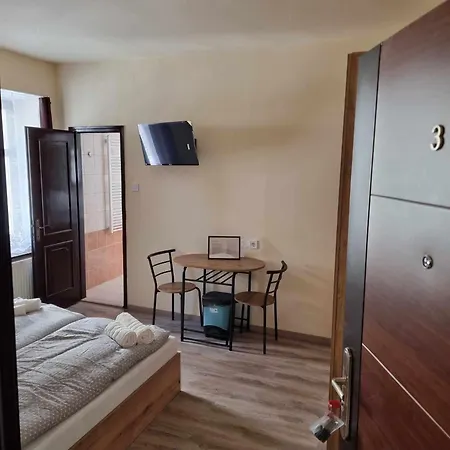 Sas Ter Vendeghaz