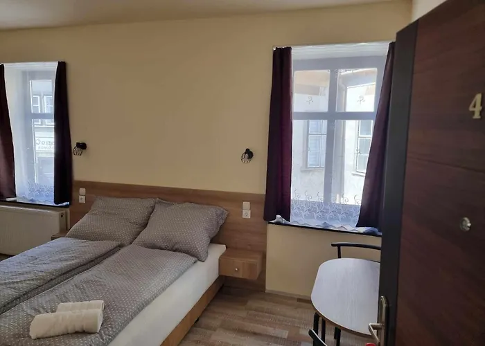 Sas Ter Vendeghaz Pensjonat Sopron